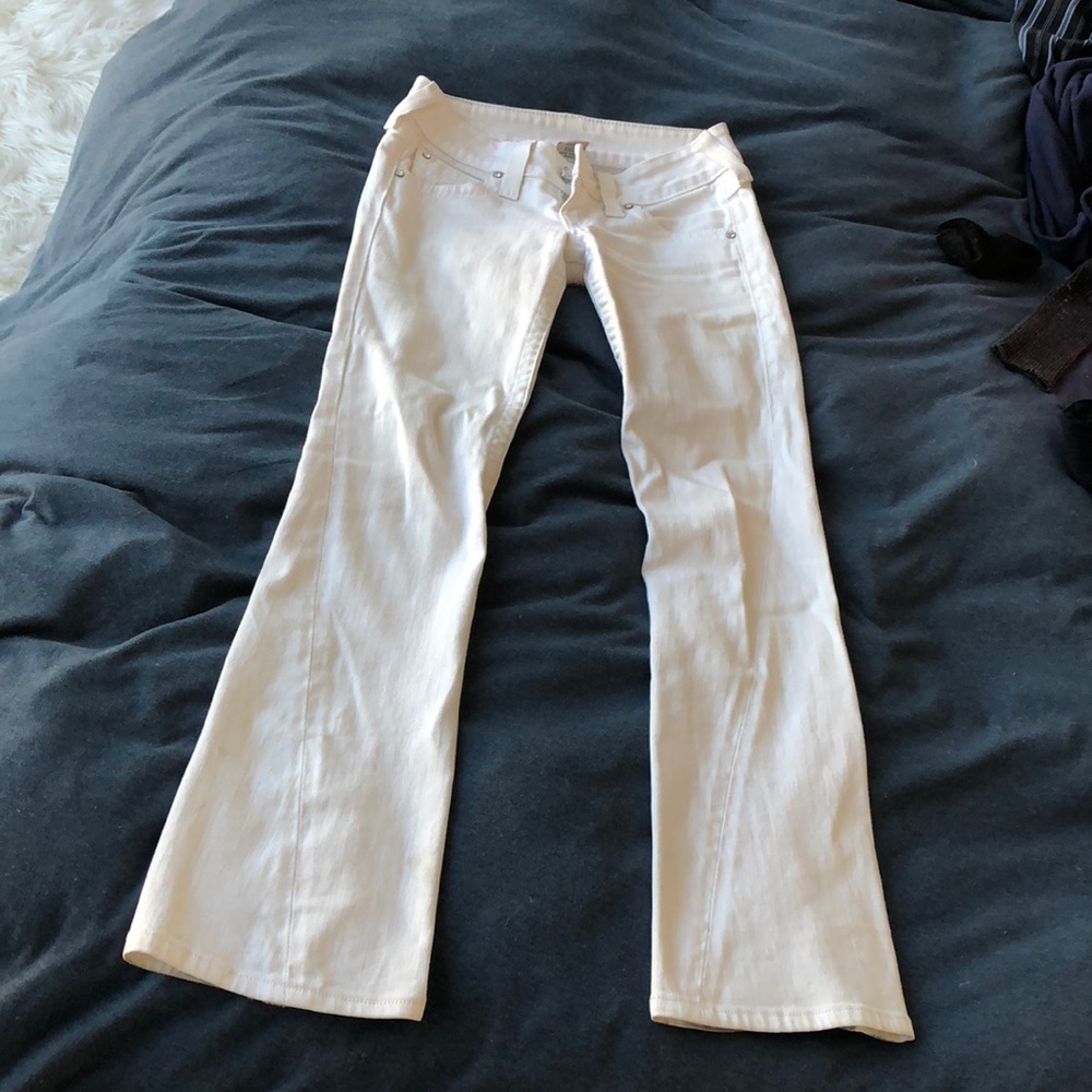 White flare true religion jeans